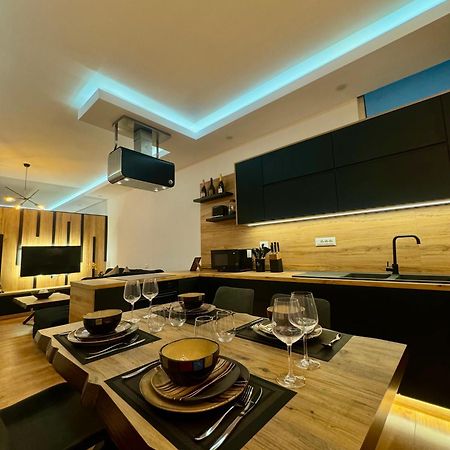 Luxury Central Baba Apartment Shkodër エクステリア 写真