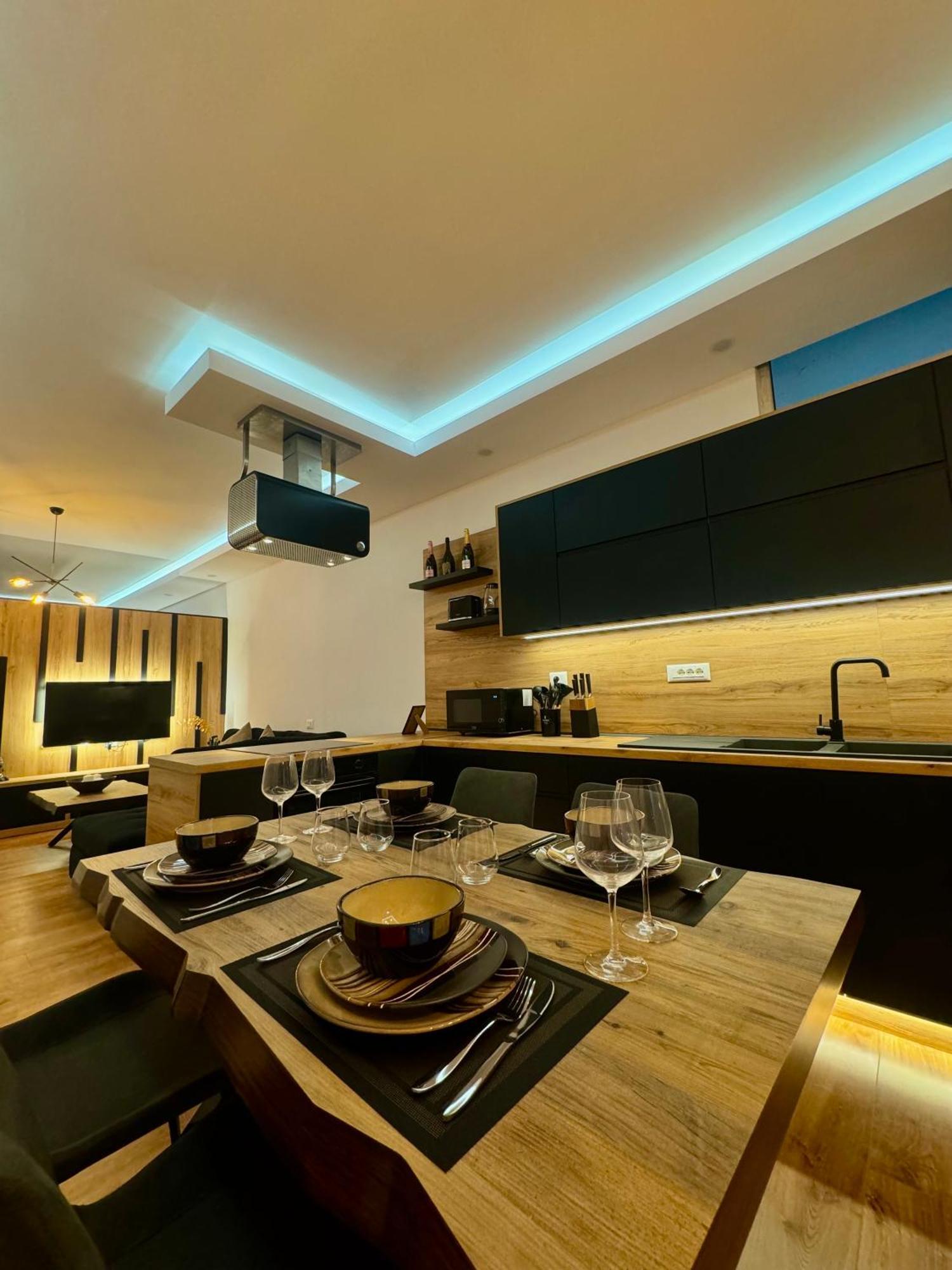 Luxury Central Baba Apartment Shkodër エクステリア 写真